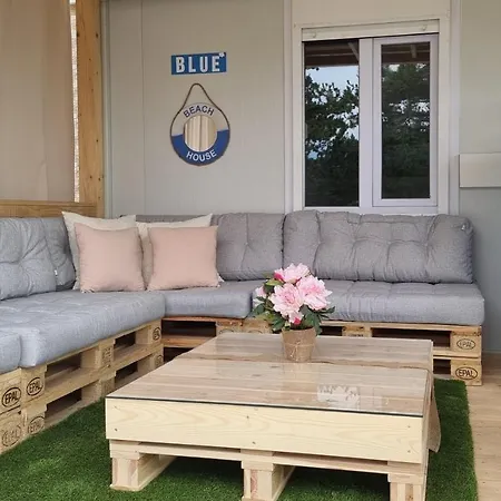 Nyaraló Blue - 2 Bedroom House & Hot Tub In *